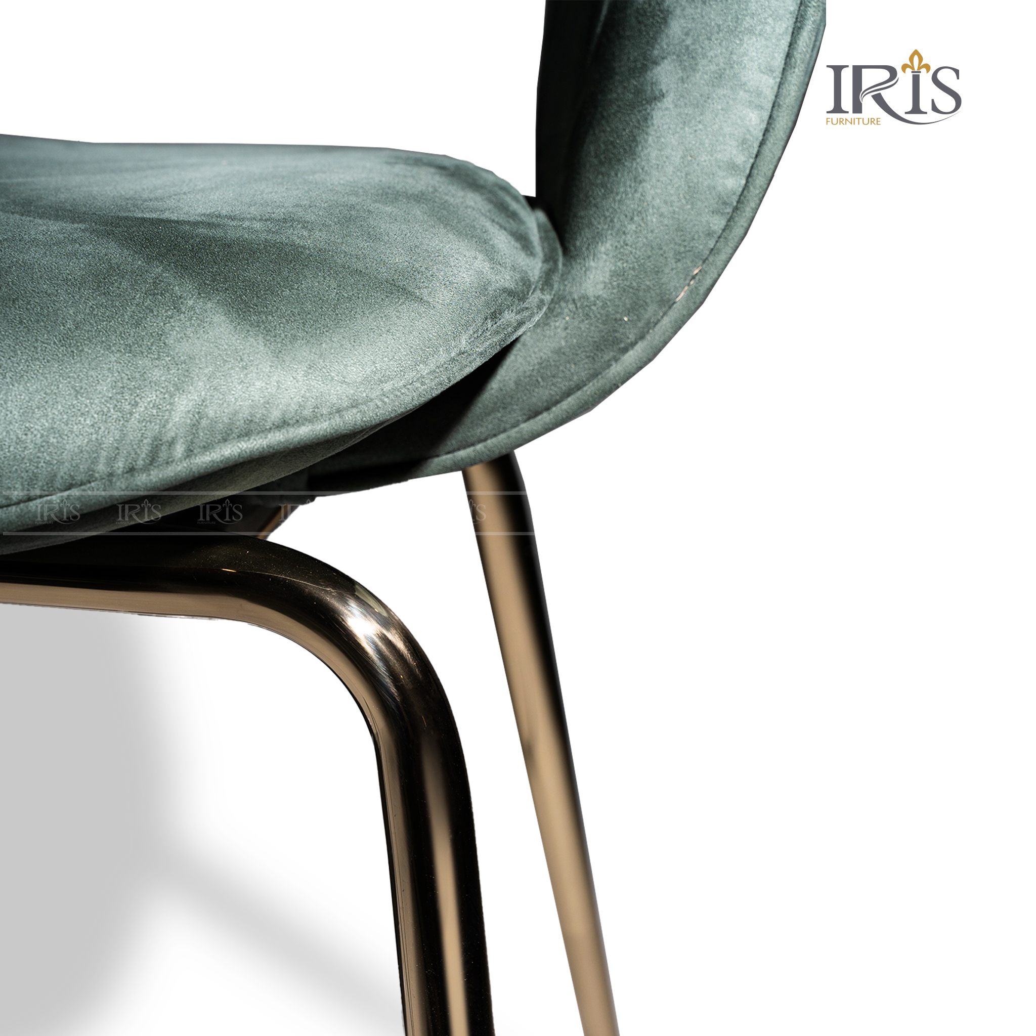 Hệ chân thép cao cấp chắc chắn không gỉ 