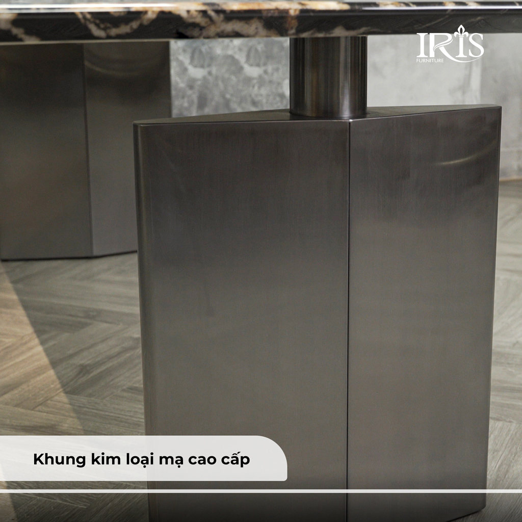 Chất liệu khung bàn được làm từ kim loại cao cấp