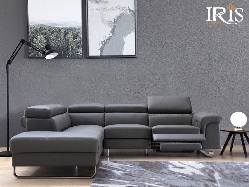 Sofa màu ghi đậm nổi bật