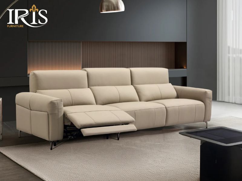 Sofa 3 chỗ linh hoạt, dễ phối hợp với nhiều phong cách không gian từ căn hộ nhỏ đến biệt thự rộng.