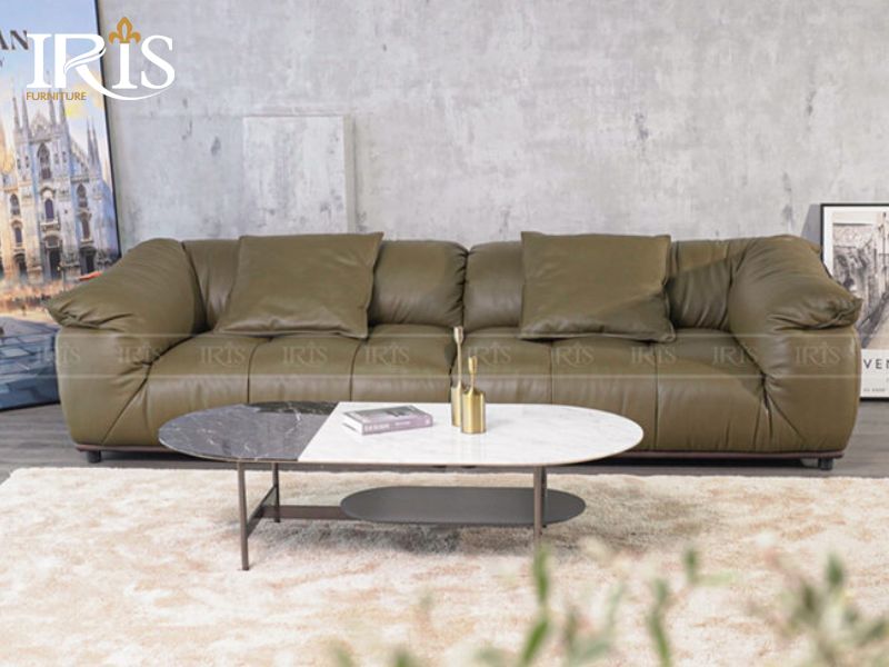Sofa Doletti da thật 100%, thiết kế tinh tế, phù hợp phòng khách biệt thự hoặc căn hộ cao cấp.