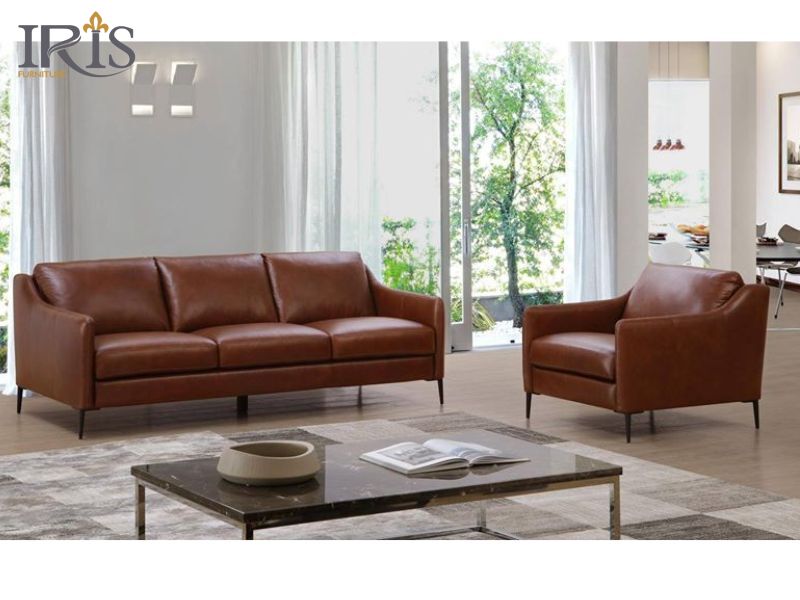 Đặt sofa hướng ra cửa chính hoặc TV