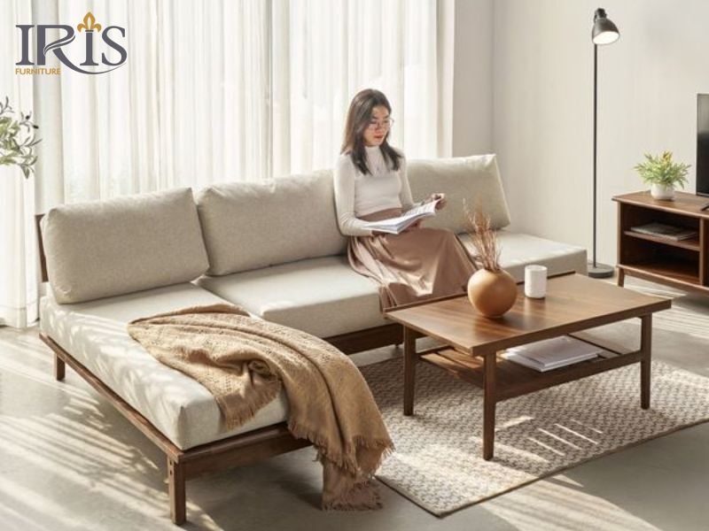 Mua sofa gỗ tại IRIS để đảm bảo chất lượng