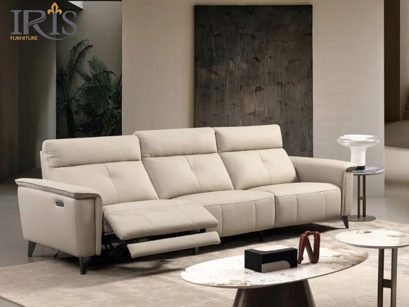 Nên vệ sinh sofa định kỳ 1-2 lần trong tháng
