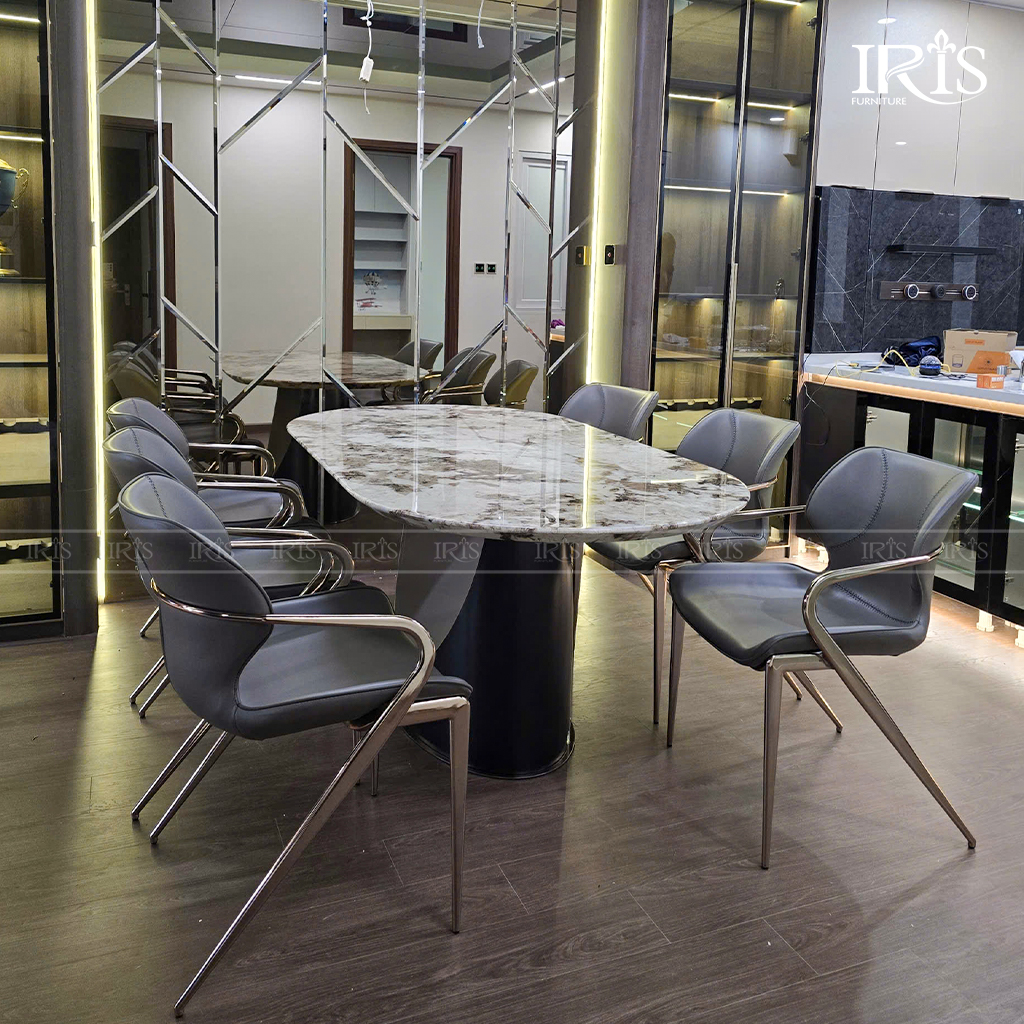 Ảnh bộ bàn ăn được chụp tại nhà khách hàng 