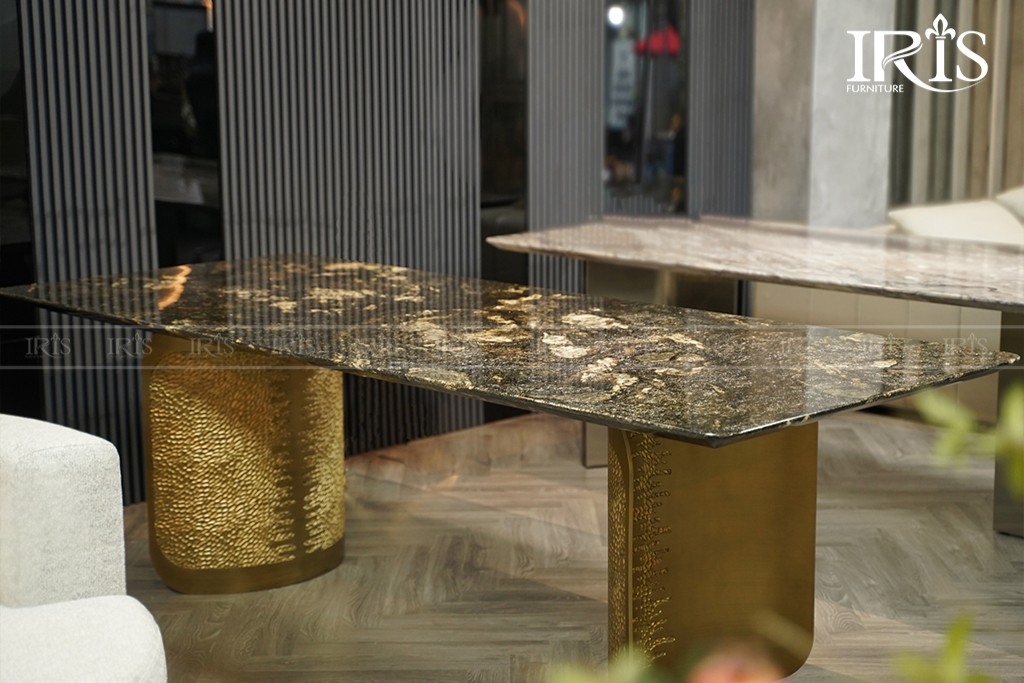 Bàn ăn Black Gold Universe nhập khẩu cao cấp phong cách Ý